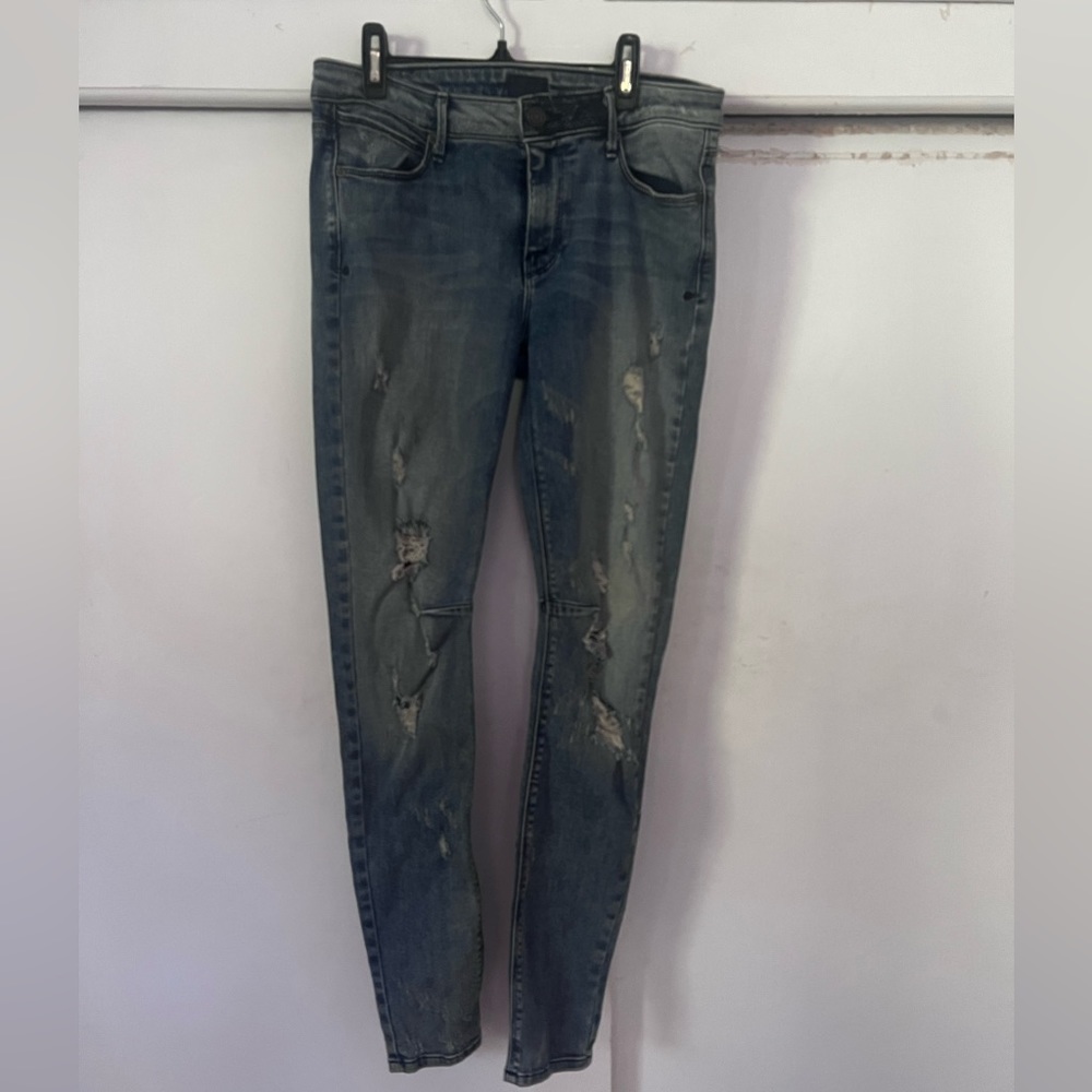 RTA Jeans 28 Distressed
